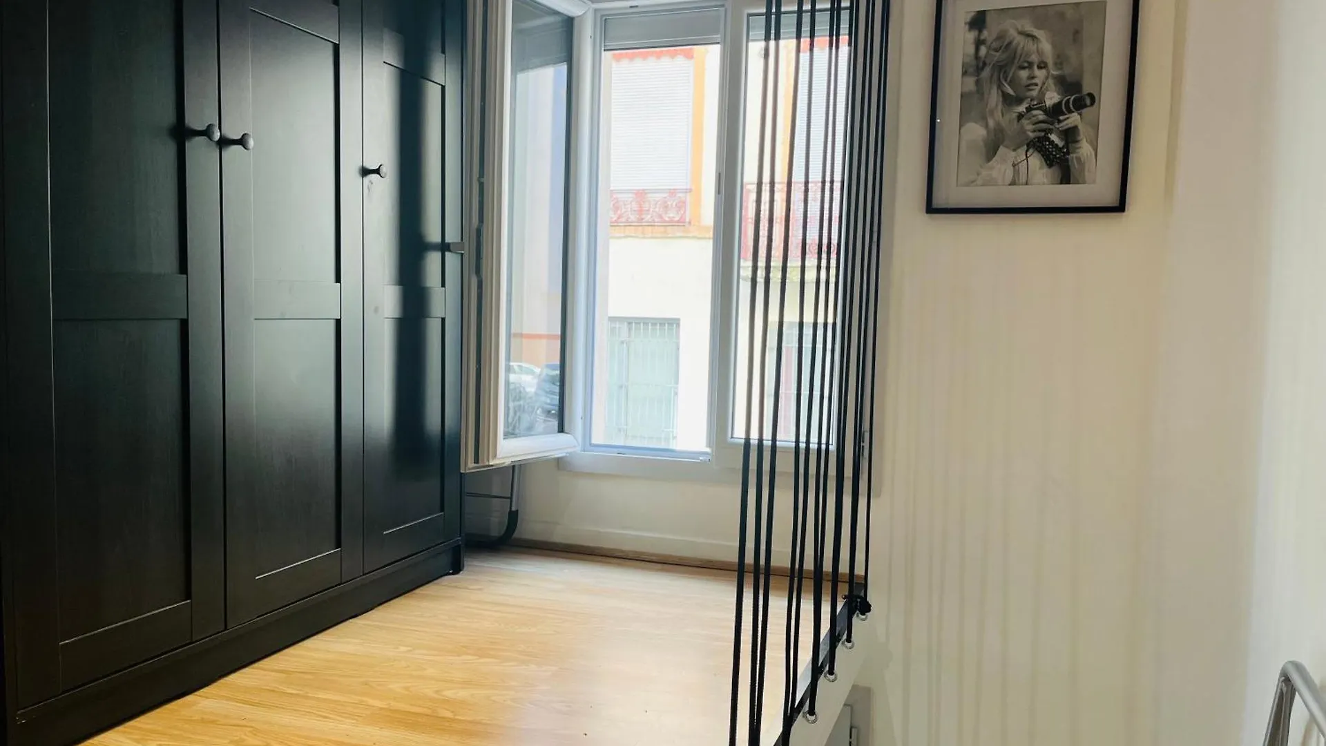 Suite Carry Villeurbanne Apartment